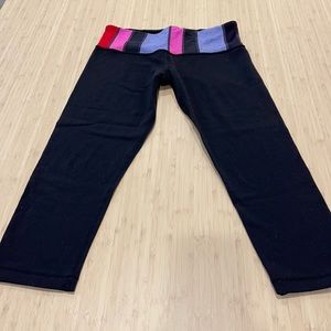 Lululemon short reversible yoga pants!